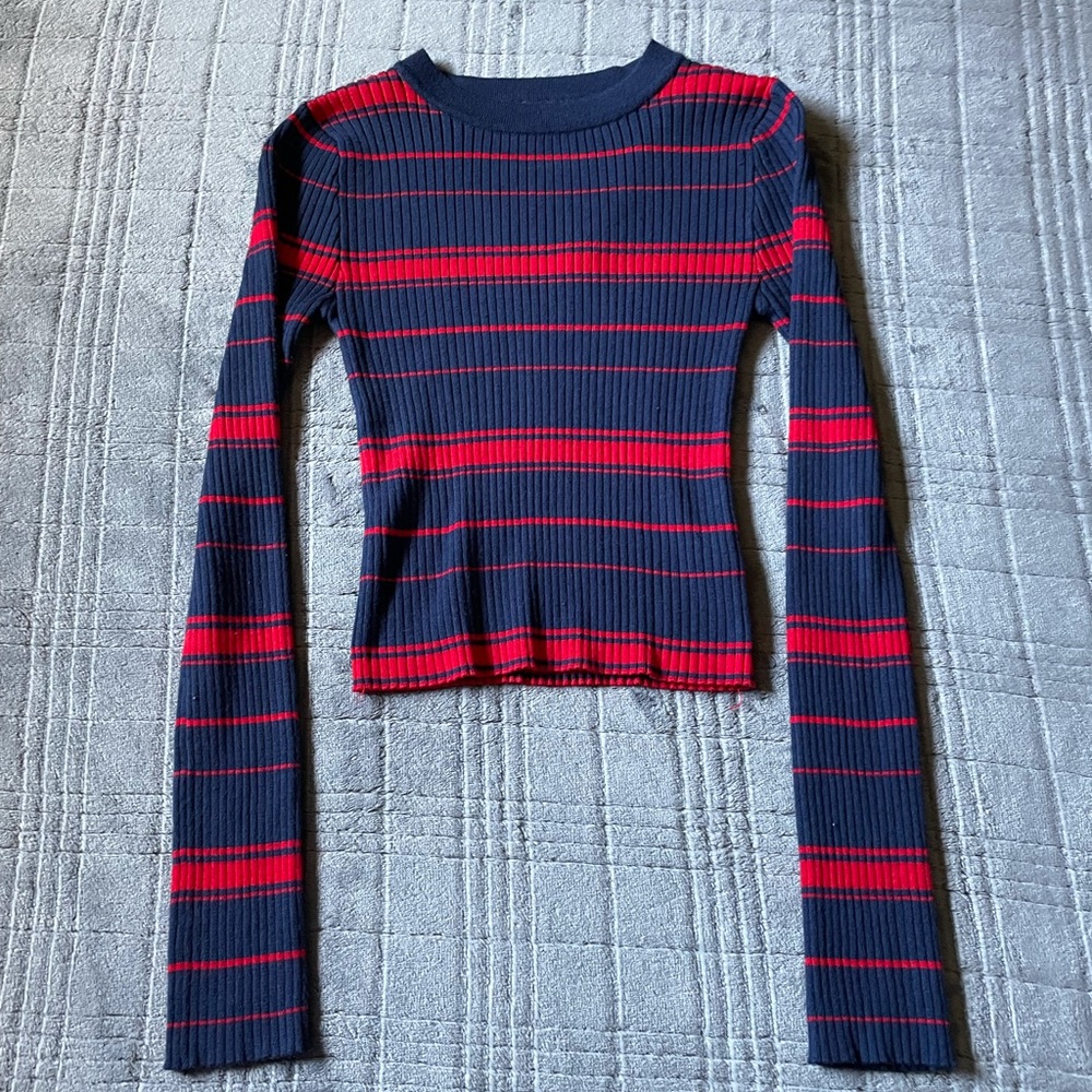 Kendall & Kylie knit sweater